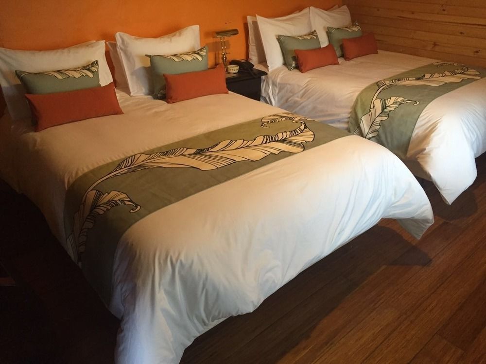 ホテル テルマス デ パパラクタ パパリャクタ エクステリア 写真 A bed runner