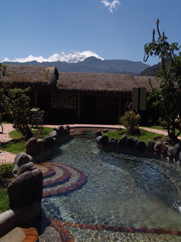 ホテル テルマス デ パパラクタ パパリャクタ エクステリア 写真 Thermal baths in Baños, Ecuador