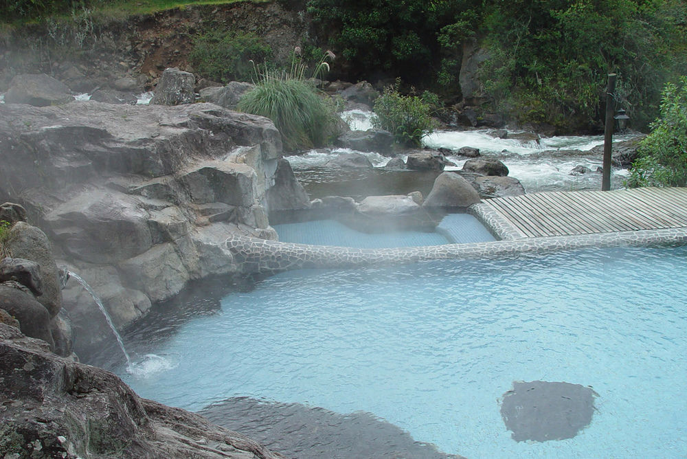 ホテル テルマス デ パパラクタ パパリャクタ エクステリア 写真 Hot springs in Ōfu, Ōita Prefecture