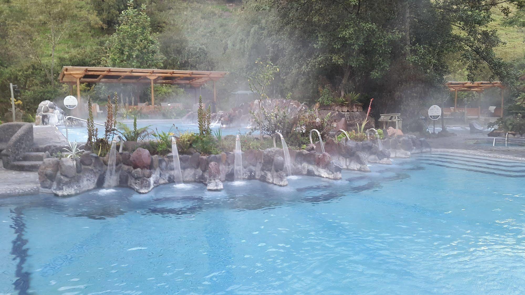ホテル テルマス デ パパラクタ パパリャクタ エクステリア 写真 Thermal water at the thermal baths in Bad Radkersburg